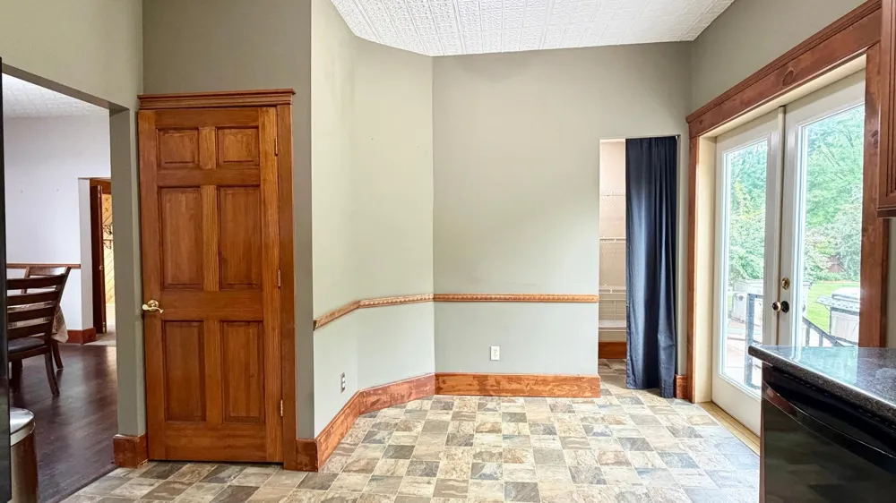 401 River Bluff Avenue Sandstone, MN 55072