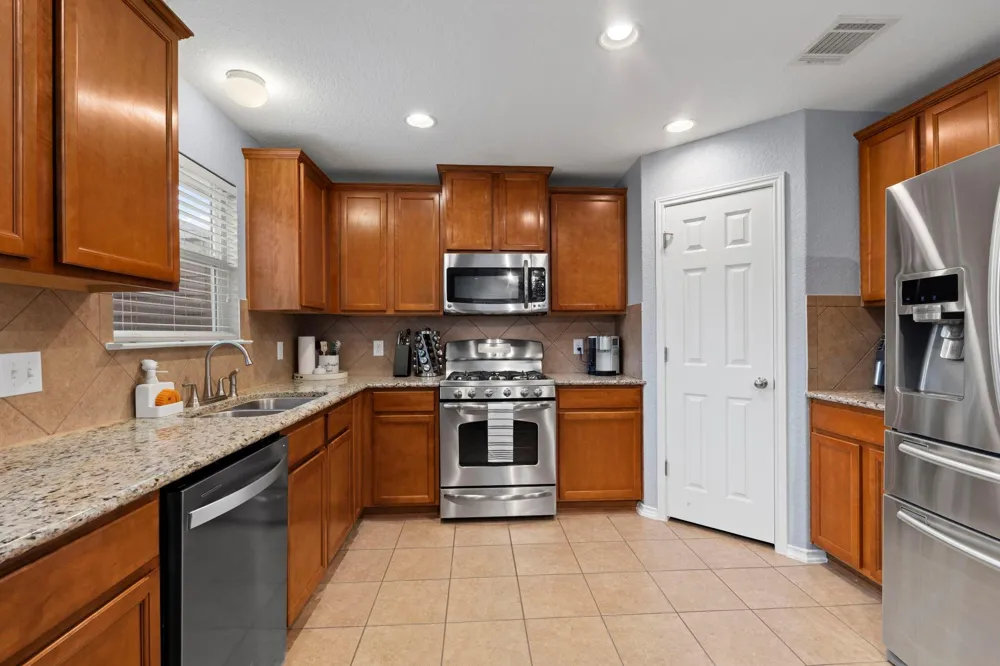 9426 Palomino Path Path San Antonio, TX 78254
