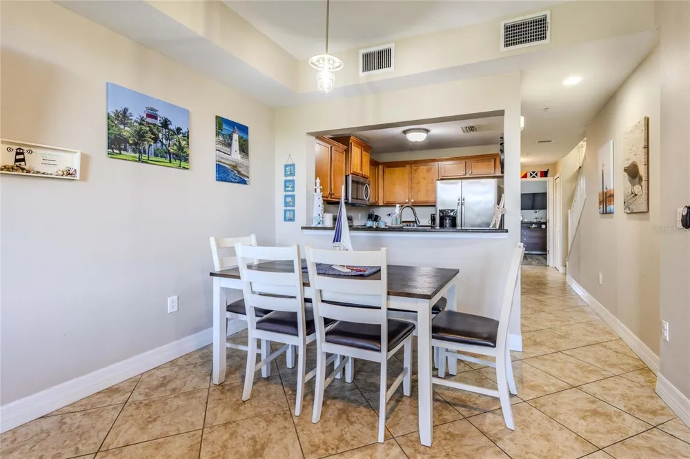 3259 MANGROVE POINT DRIVE Ruskin, FL 33570