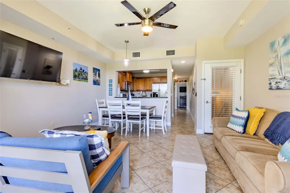 3259 MANGROVE POINT DRIVE Ruskin, FL 33570