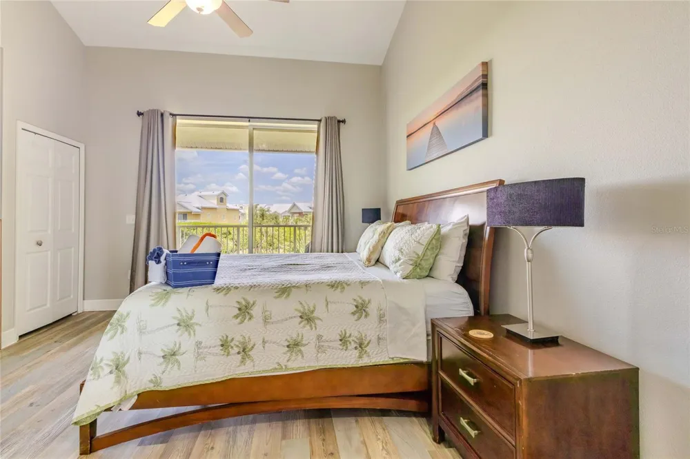 3259 MANGROVE POINT DRIVE Ruskin, FL 33570