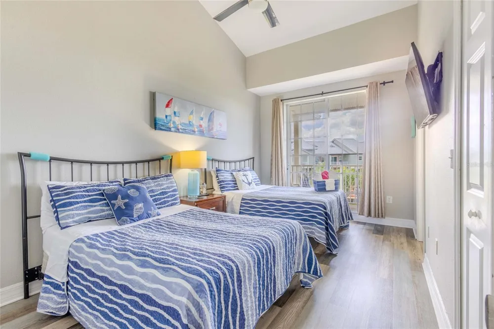 3259 MANGROVE POINT DRIVE Ruskin, FL 33570