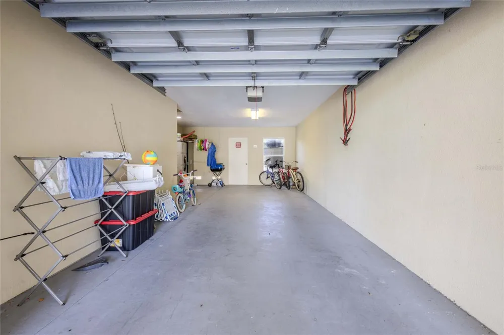 3259 MANGROVE POINT DRIVE Ruskin, FL 33570