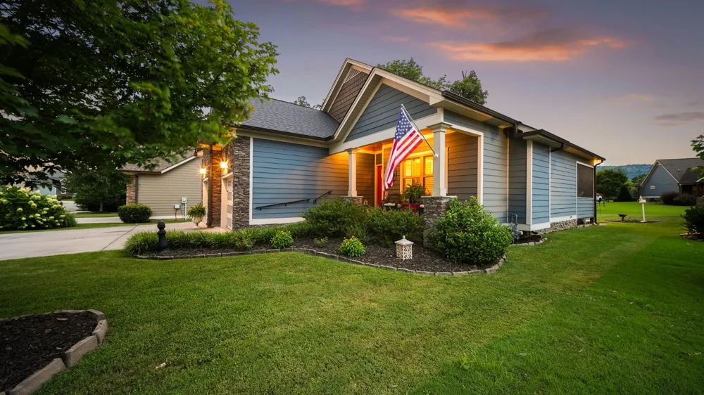 8422 Kennerly Court Ooltewah, TN 37363