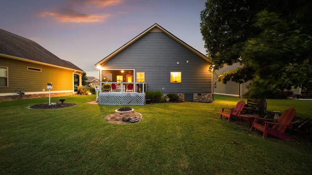 8422 Kennerly Court Ooltewah, TN 37363