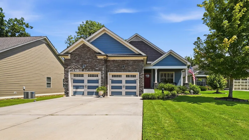 8422 Kennerly Court Ooltewah, TN 37363