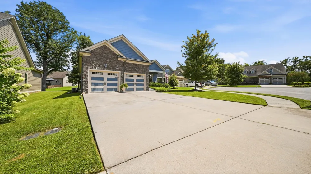8422 Kennerly Court Ooltewah, TN 37363