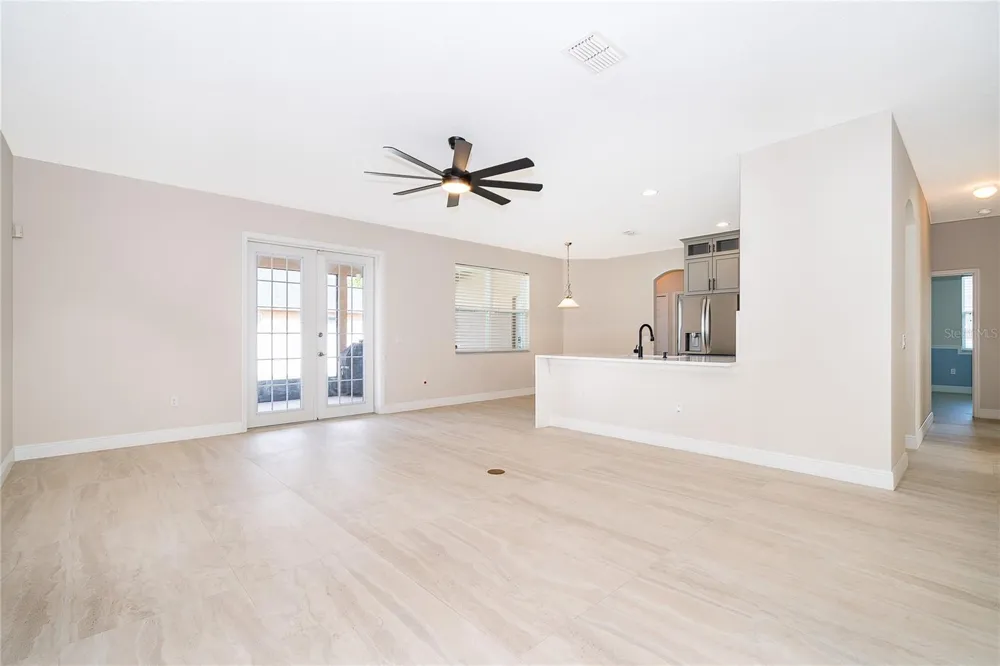 700 ELKHORN FERN LANE Deland, FL 32720