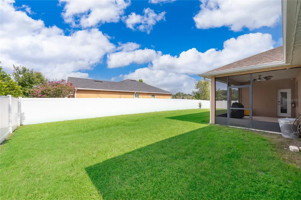 700 ELKHORN FERN LANE Deland, FL 32720
