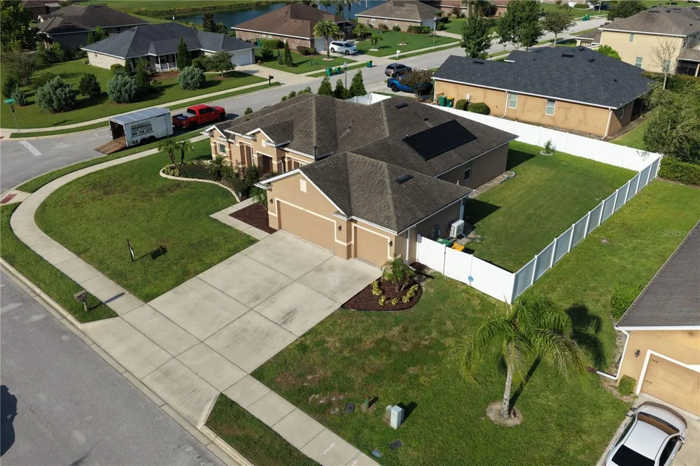 700 ELKHORN FERN LANE Deland, FL 32720