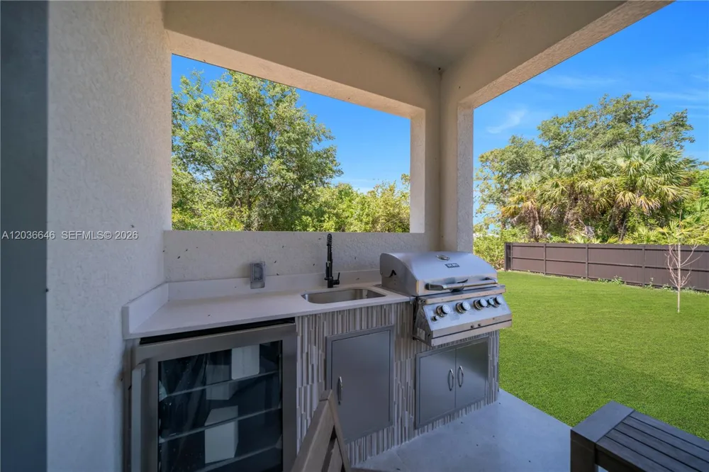 5035 Spinnaker RD La Belle, FL 33935