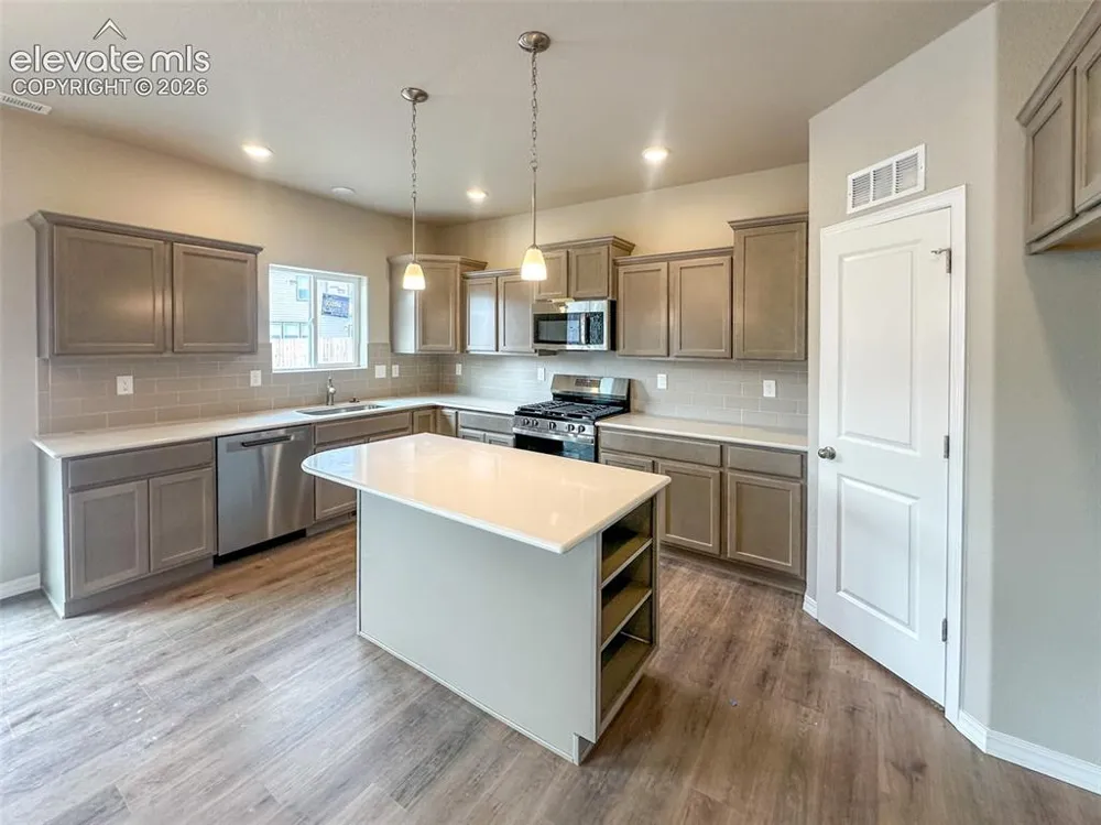 7830 Moore Drive Colorado Springs, CO 80908