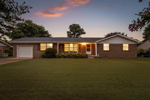 325 Kelsey Drive