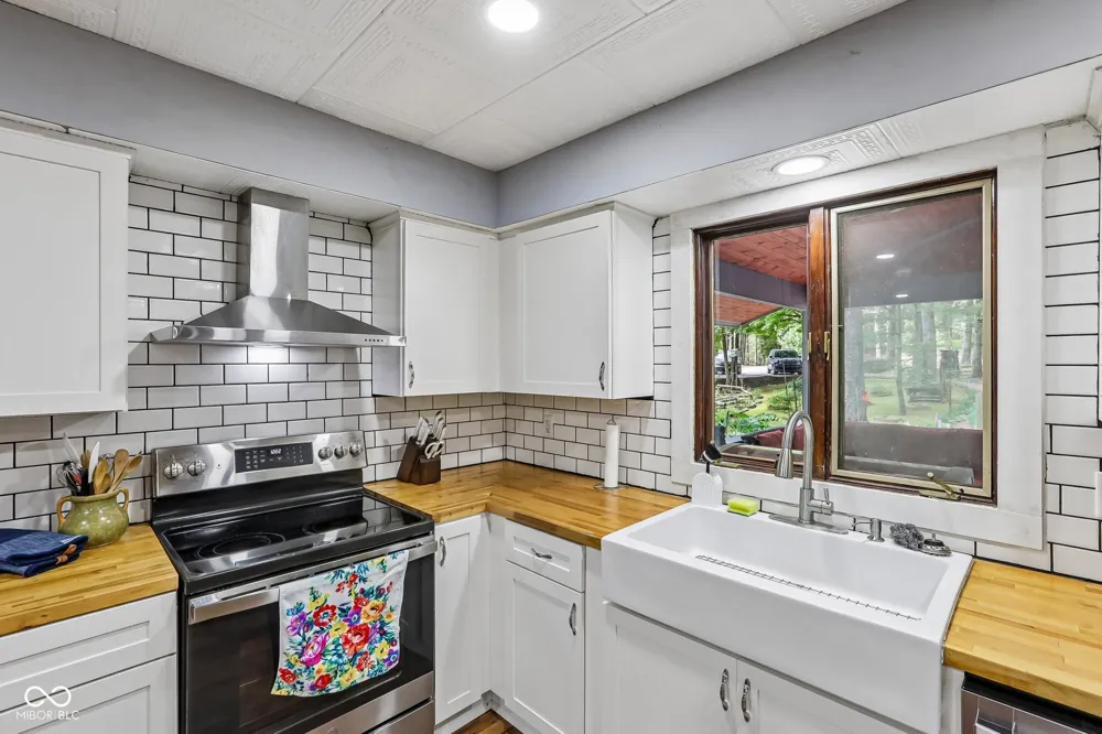 1905 Plummer Road Martinsville, IN 46151
