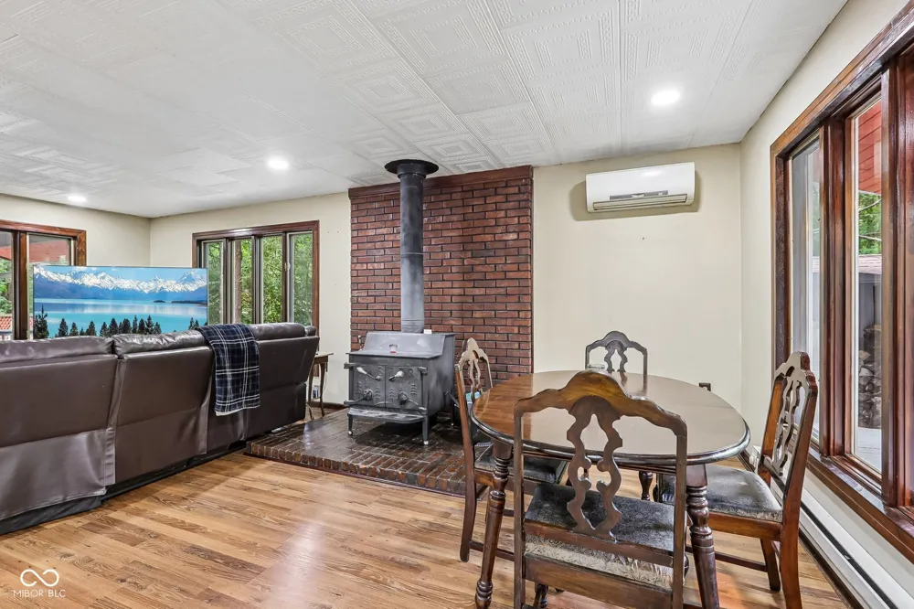 1905 Plummer Road Martinsville, IN 46151