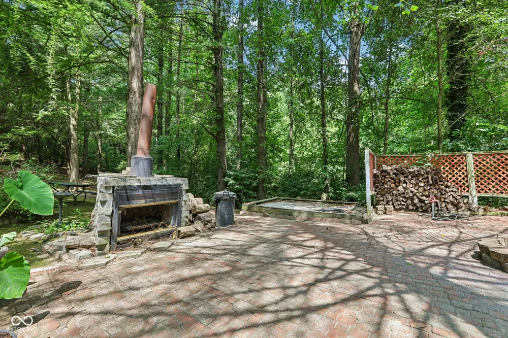 1905 Plummer Road Martinsville, IN 46151