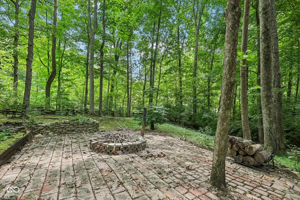 1905 Plummer Road Martinsville, IN 46151