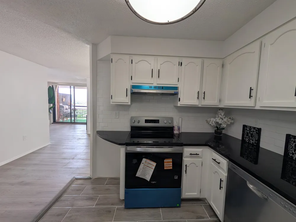 918 HARMON COVE TOWER Secaucus, NJ 07094