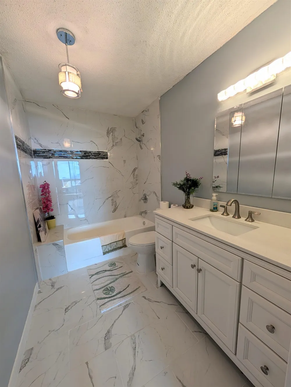 918 HARMON COVE TOWER Secaucus, NJ 07094