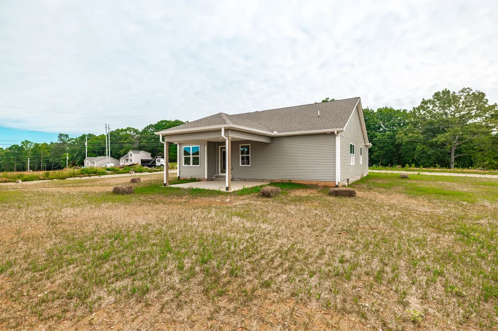 4202 Hereford Dr Greenbrier, TN 37073