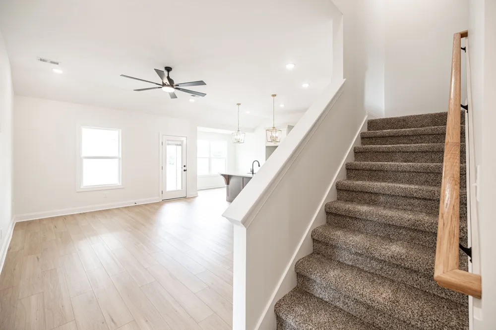 4202 Hereford Dr Greenbrier, TN 37073
