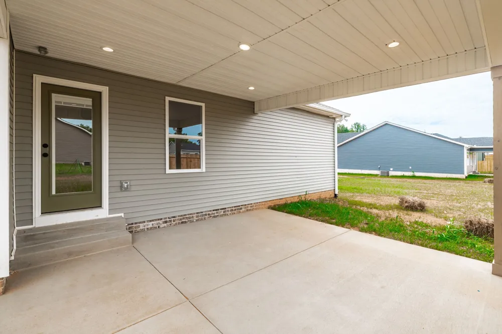 4202 Hereford Dr Greenbrier, TN 37073