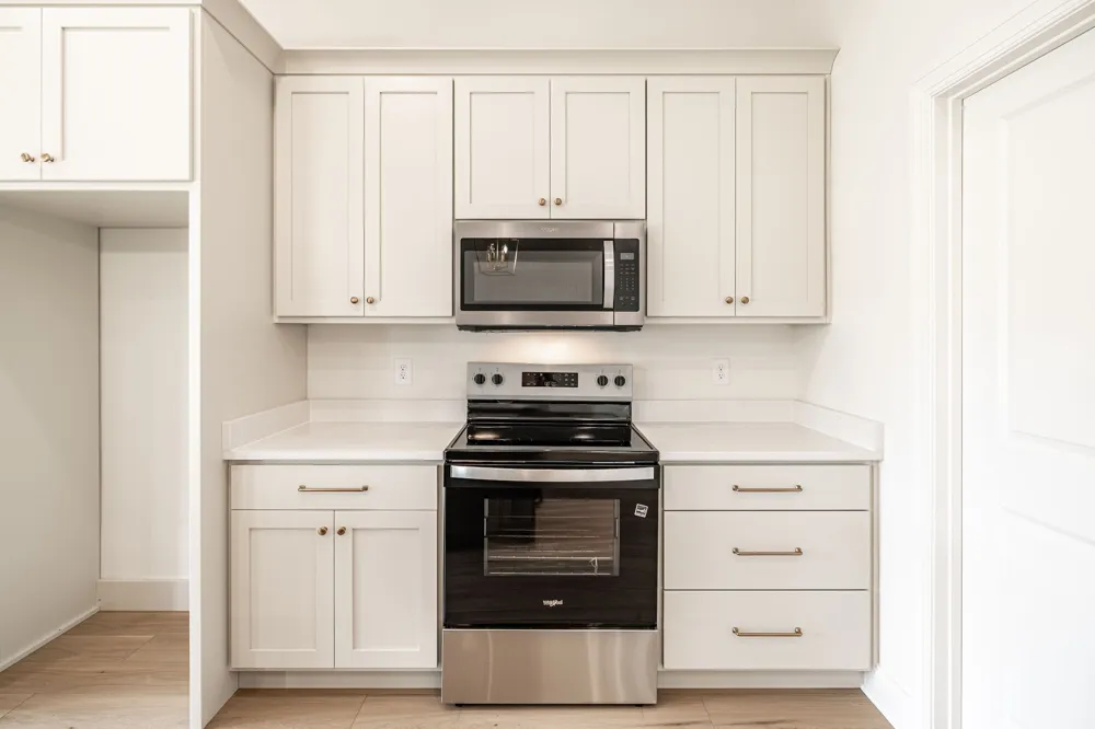 4202 Hereford Dr Greenbrier, TN 37073