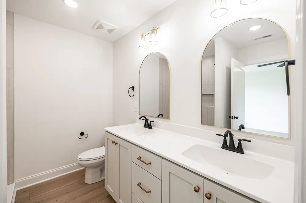 4202 Hereford Dr Greenbrier, TN 37073