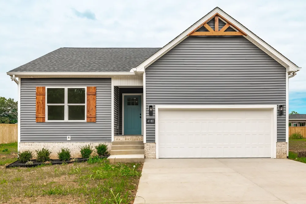 4180 Hereford Dr Greenbrier, TN 37073
