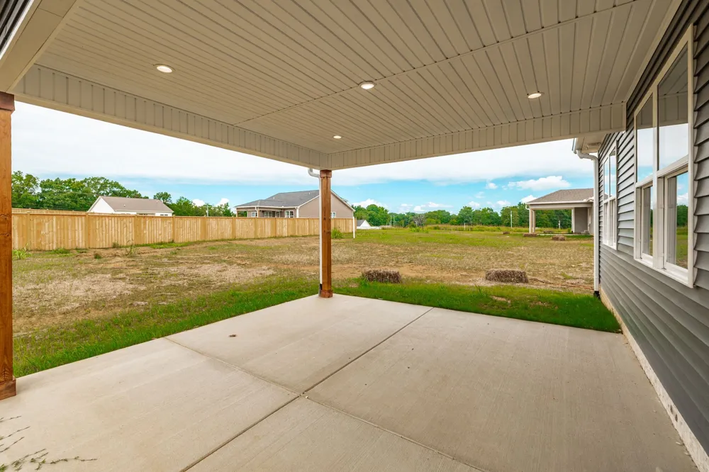 4180 Hereford Dr Greenbrier, TN 37073