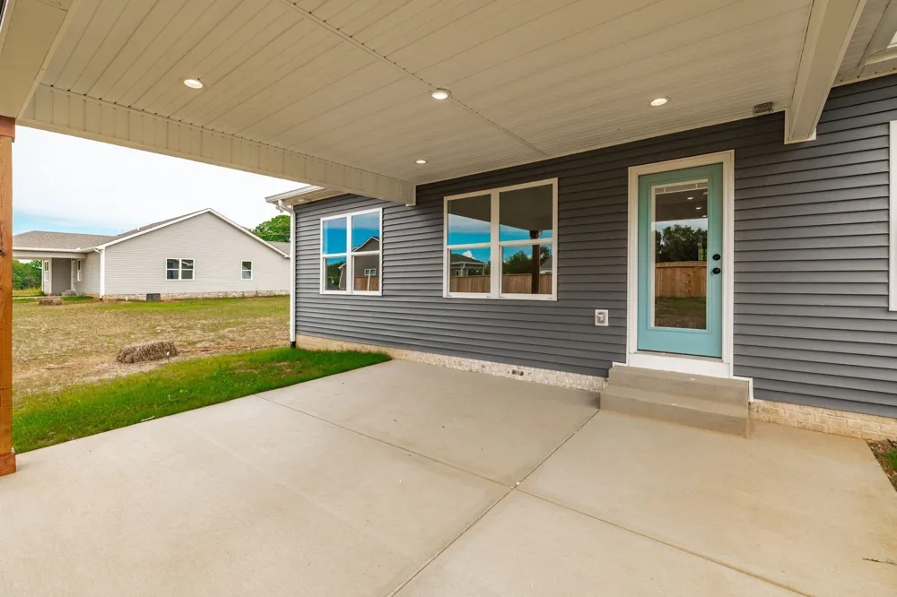 4180 Hereford Dr Greenbrier, TN 37073
