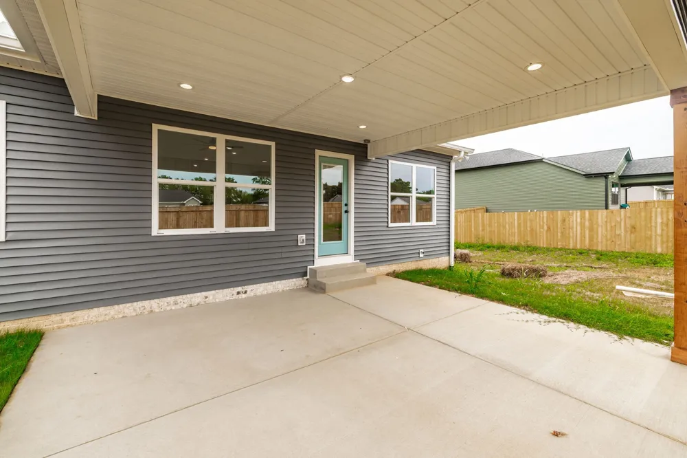 4180 Hereford Dr Greenbrier, TN 37073