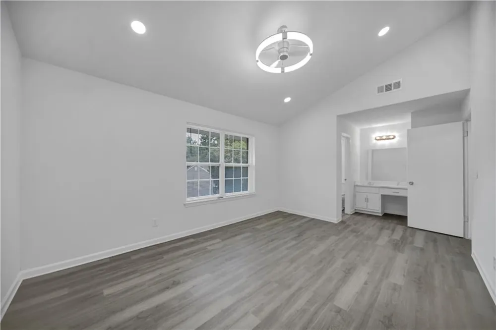 330 Quail Run Roswell, GA 30076