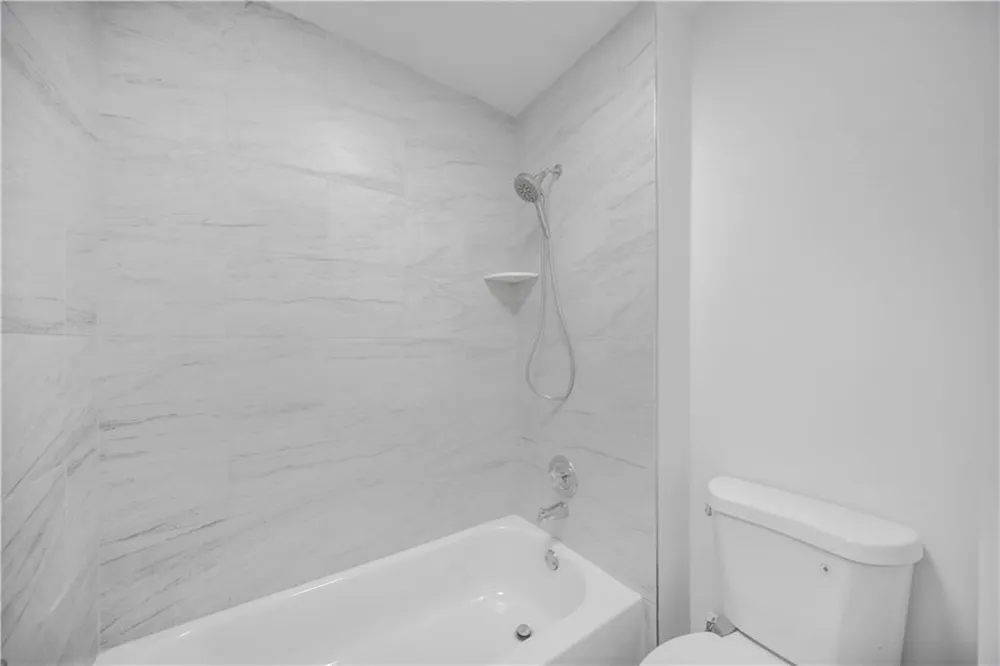 330 Quail Run Roswell, GA 30076