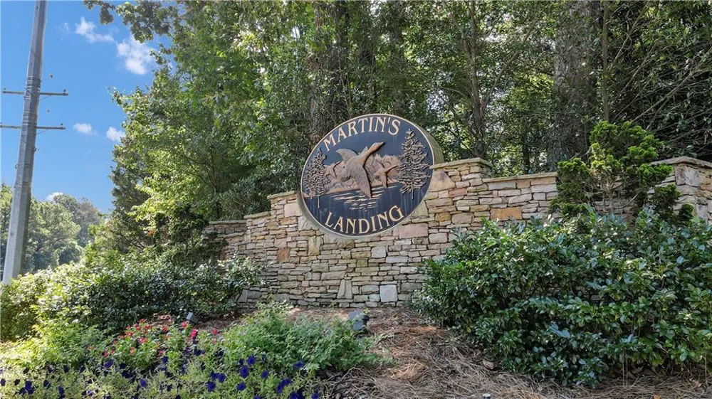 330 Quail Run Roswell, GA 30076