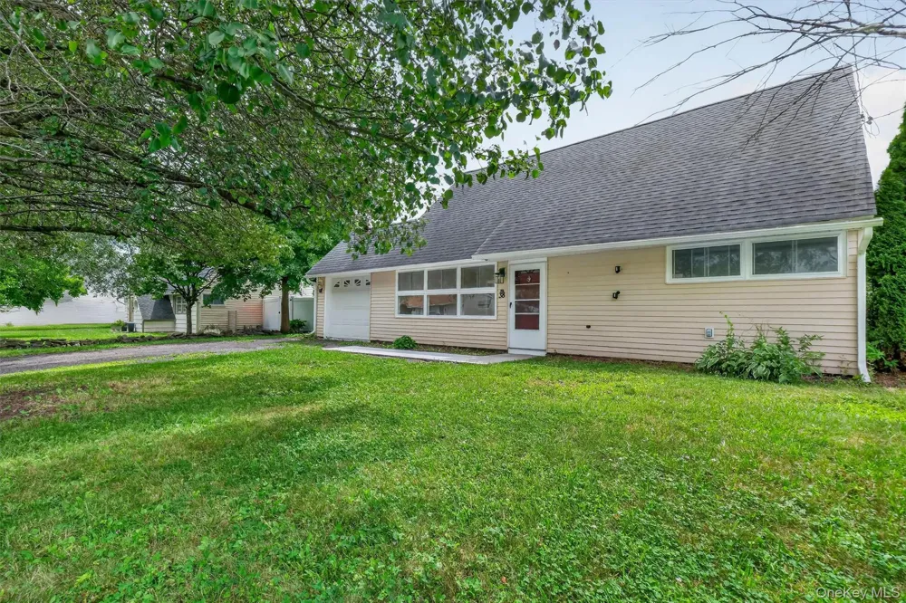 38 Indian Springs Lane Kingston, NY 12401
