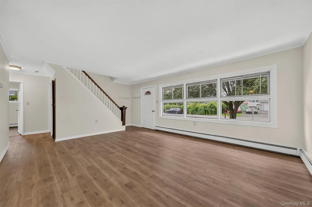 38 Indian Springs Lane Kingston, NY 12401