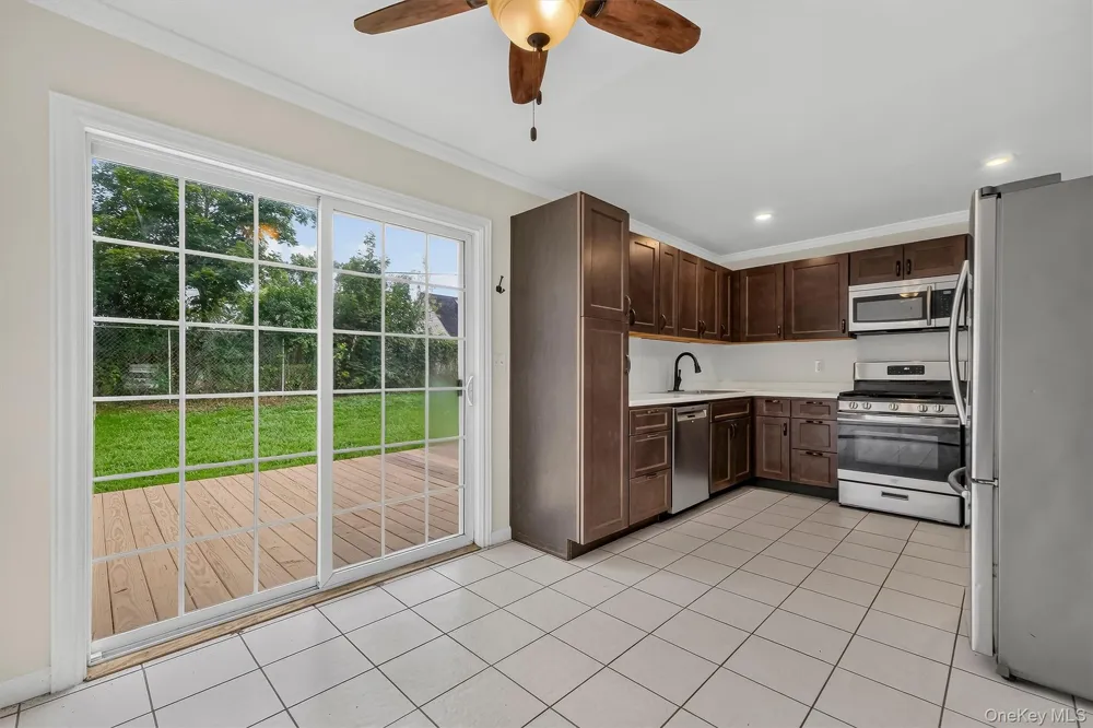 38 Indian Springs Lane Kingston, NY 12401