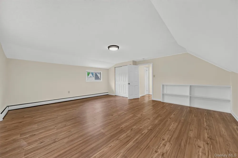 38 Indian Springs Lane Kingston, NY 12401