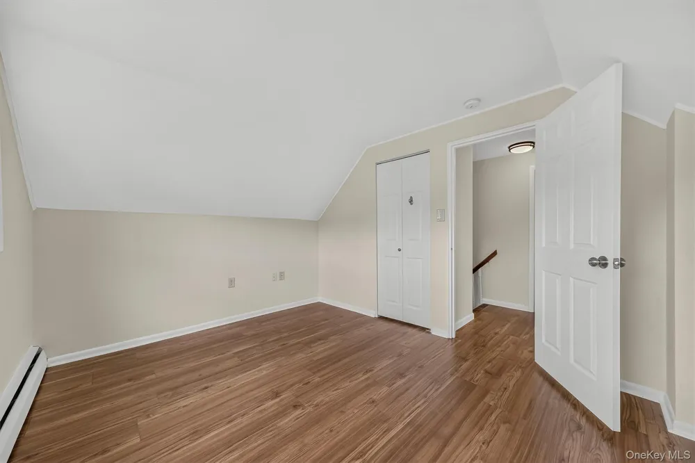 38 Indian Springs Lane Kingston, NY 12401