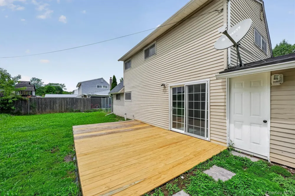 38 Indian Springs Lane Kingston, NY 12401
