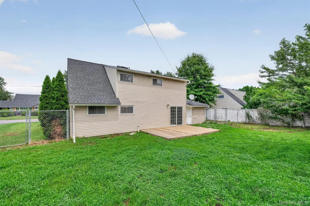 38 Indian Springs Lane Kingston, NY 12401