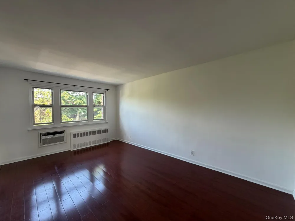 3220 56th Street #3 Woodside, NY 11377