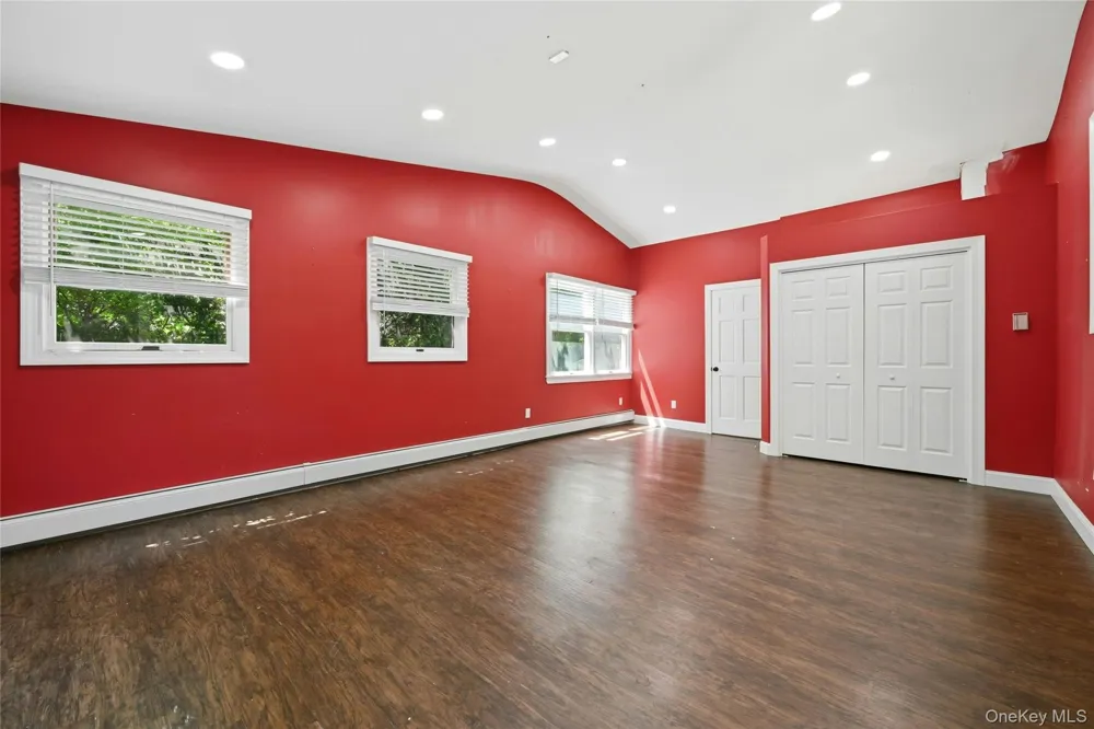 28 Twilight Road Rocky Point, NY 11778