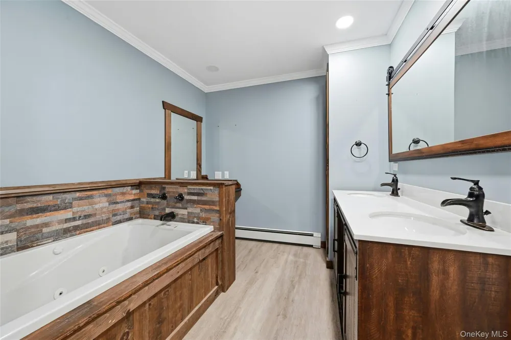 28 Twilight Road Rocky Point, NY 11778