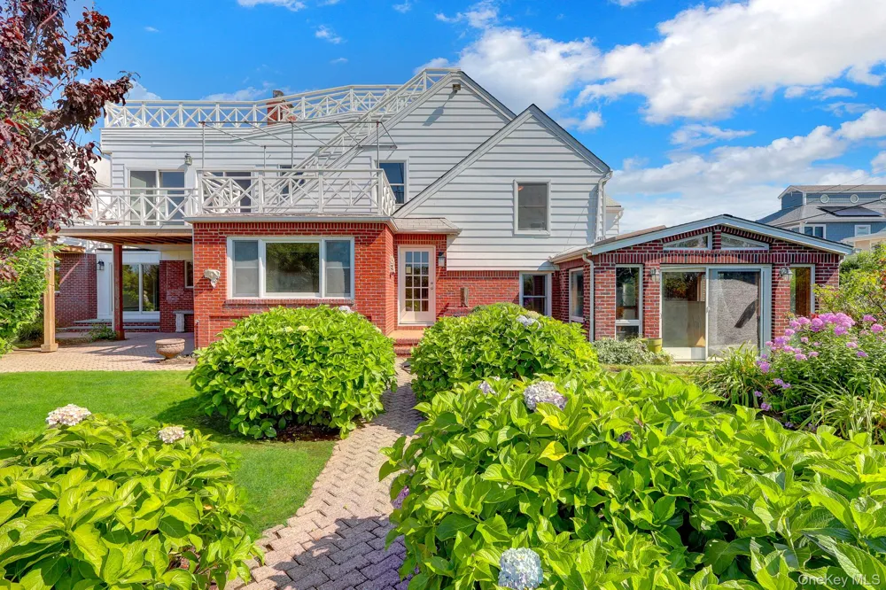 12 Ocean Boulevard Point Lookout, NY 11569