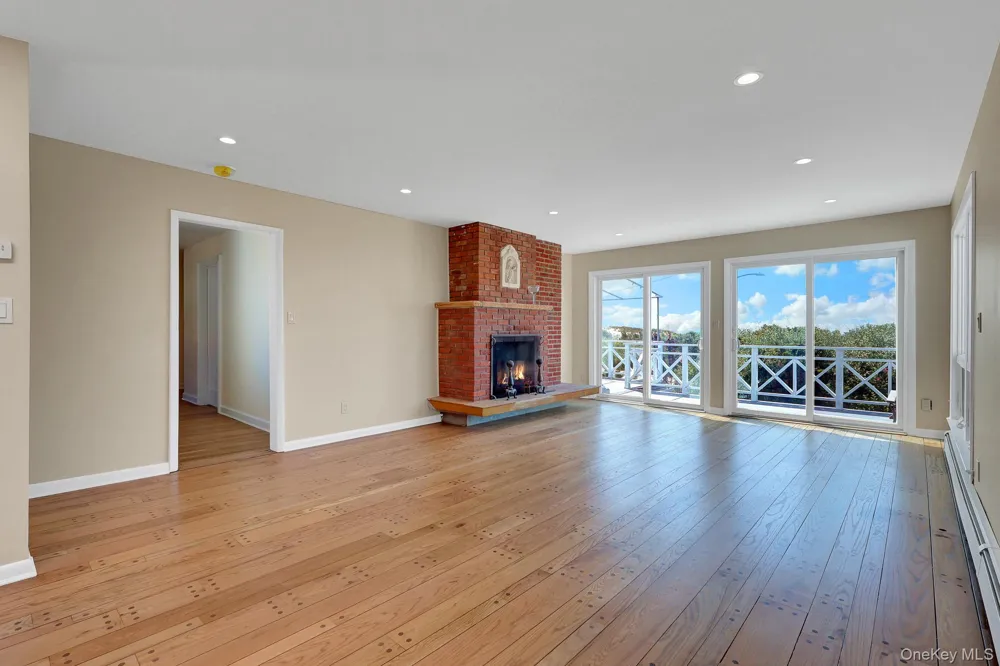 12 Ocean Boulevard Point Lookout, NY 11569