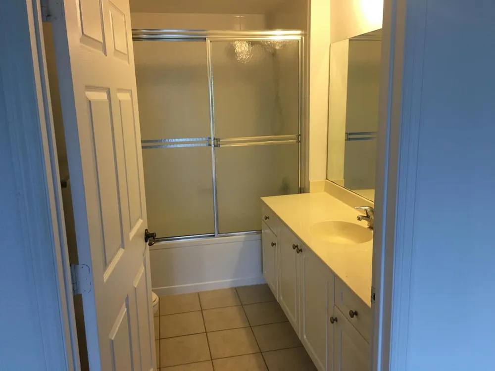 2801 SARENTO PLACE #302 Palm Beach Gardens, FL 33410