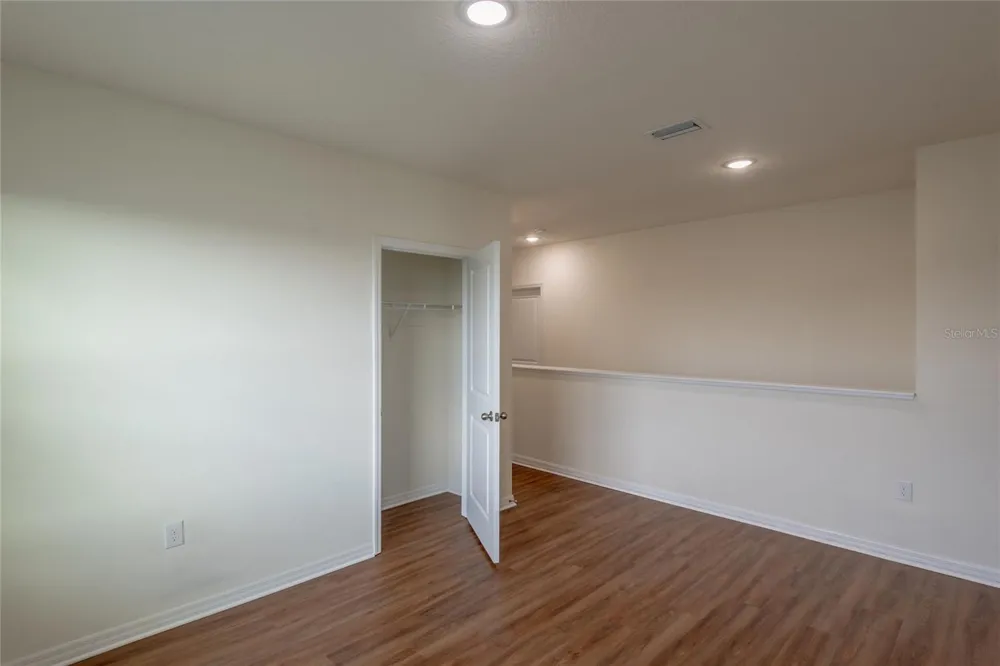15596 BLACK PEPPER LANE Odessa, FL 33556