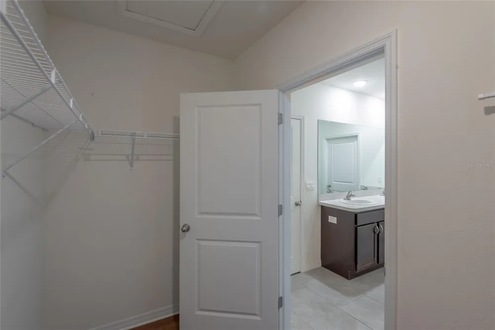 15596 BLACK PEPPER LANE Odessa, FL 33556